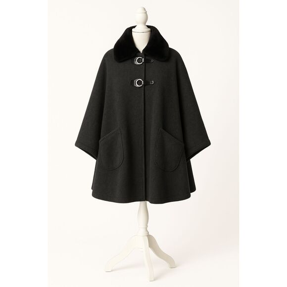 Le Moda Faux Fur Collar Toggle Cape Coat Gray Fleece Poncho One Size - Picture 2 of 11